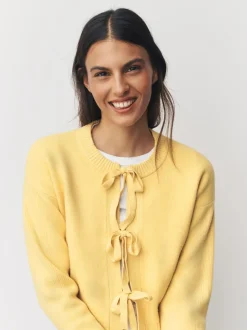 Geel - Supersoft Tie Front Knitted Cardigan