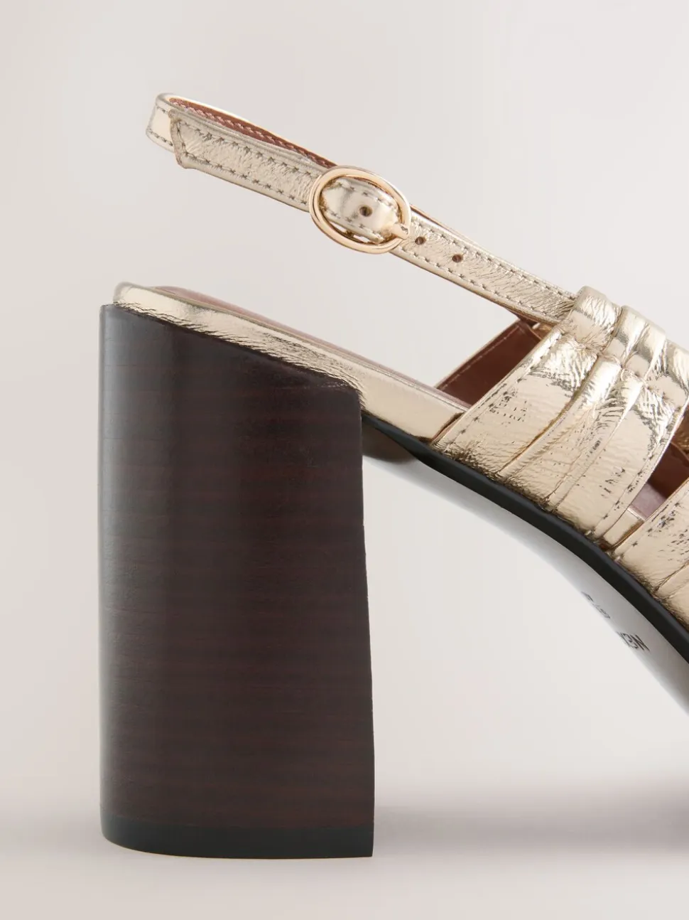 Goud - Forever Comfort® Leather Slot Slingback Block Heels