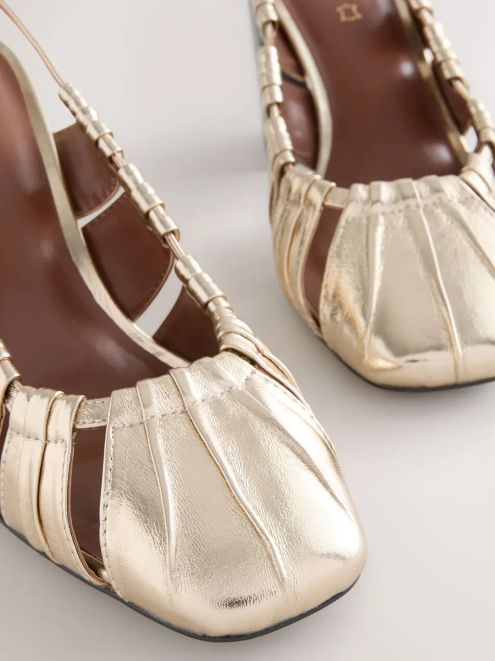 Goud - Forever Comfort® Leather Slot Slingback Block Heels