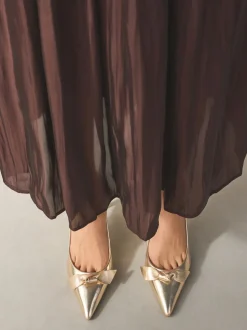 Goud - Forever Comfort® Leren Pump met Strik en halfhoge hak