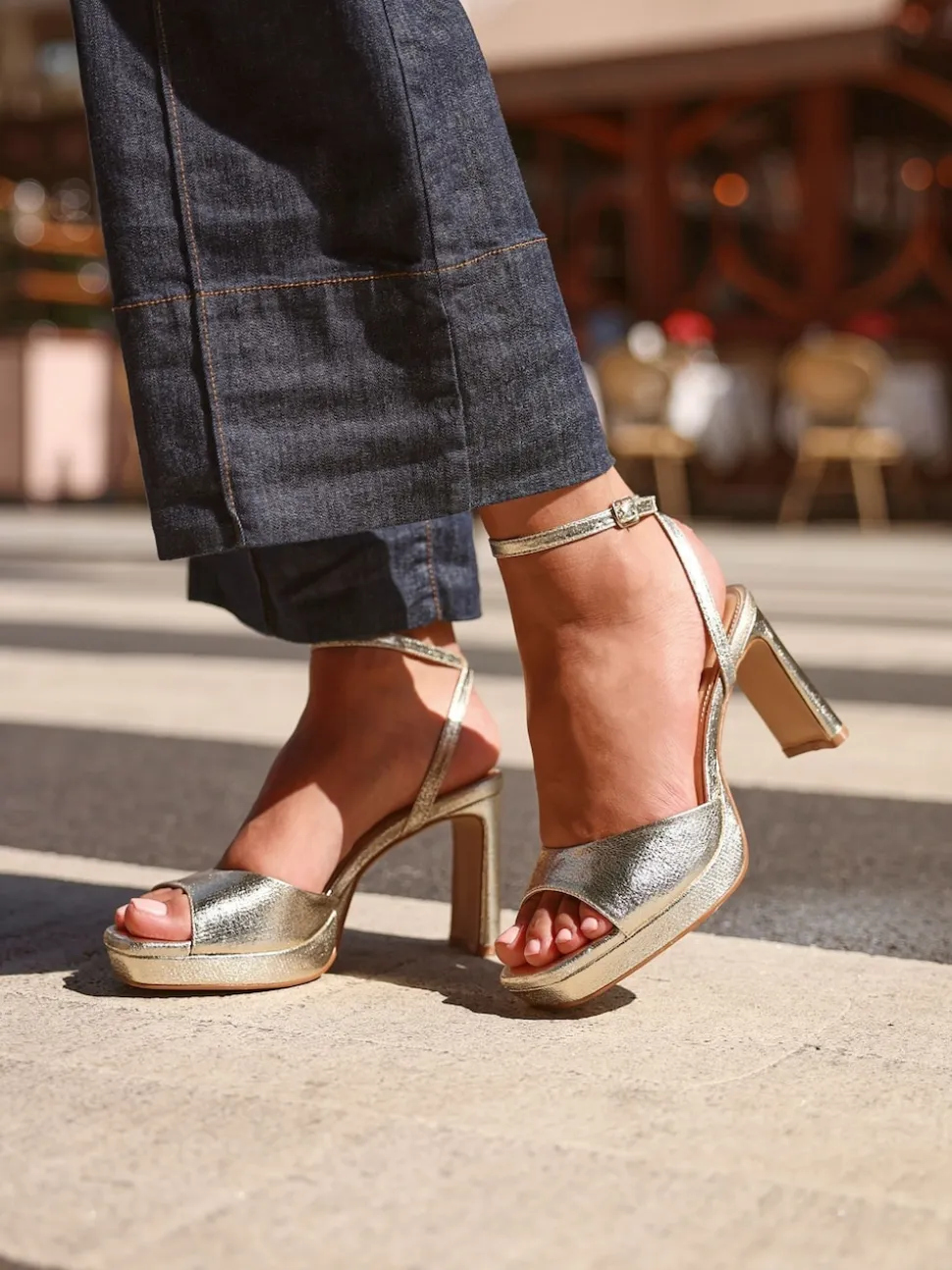 Goud - Linzi Diva Platform Block Heels