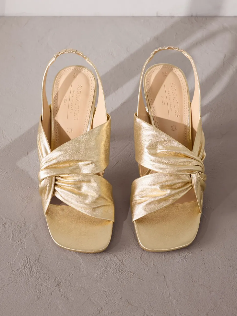 Goud - Signature Premium Leather Twist Heeled Sandals