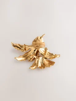 Goudkleurig - Bloemvormige broche