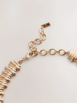Goudkleurig - Geribbelde kraagketting