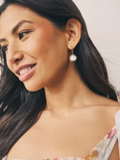Goudkleurig - Mother Of Pearl Octagon Drop Earrings