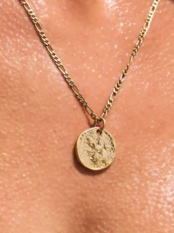 Goudkleurig - Stainless Steel Hammered Disc Necklace