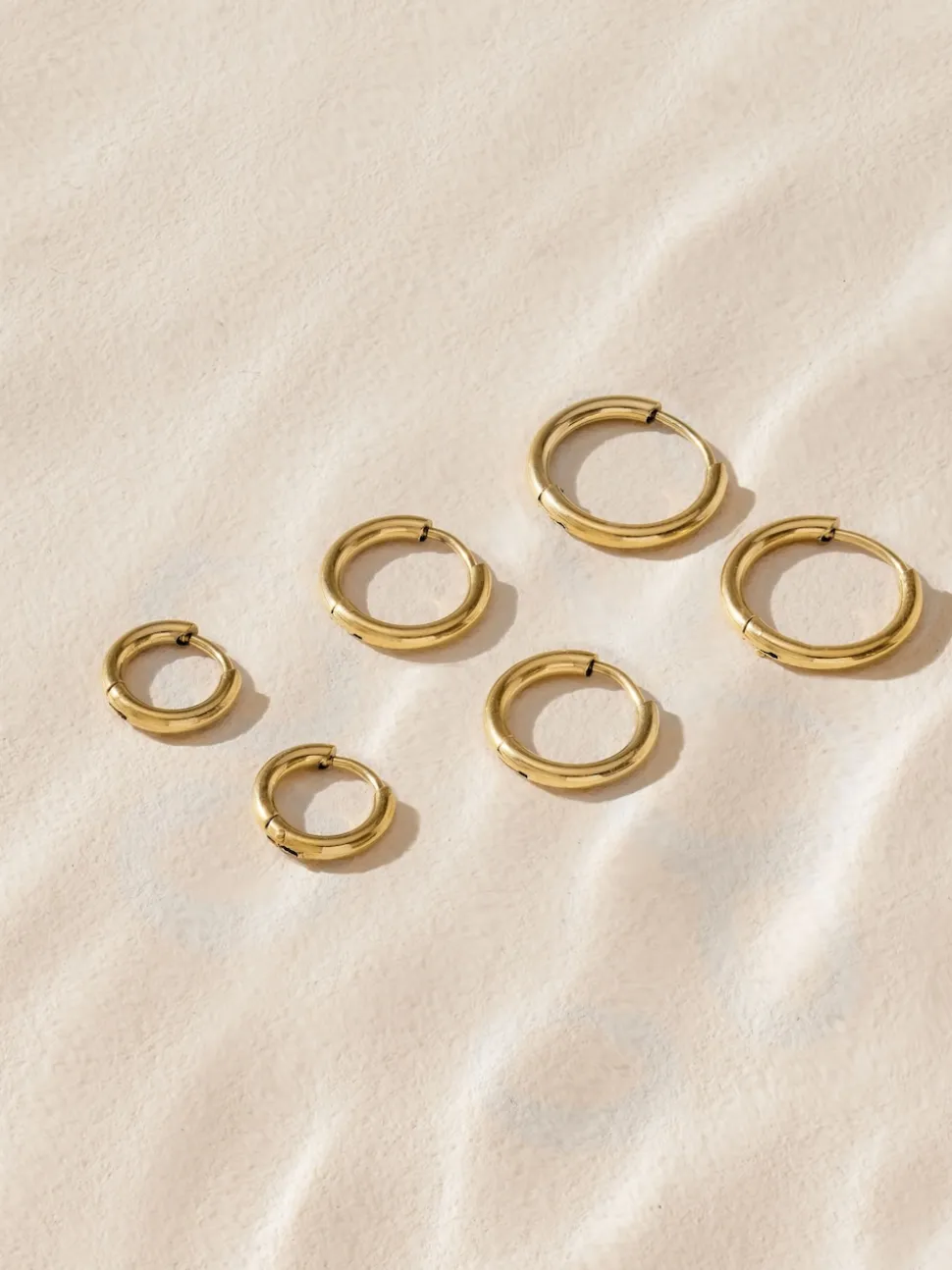 Goudkleurig - Stainless Steel Graduated Huggie Hoop Earrings 3 Pack