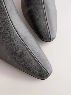 Grijs - Forever Comfort® enkellaarsjes met hak en spitse neus