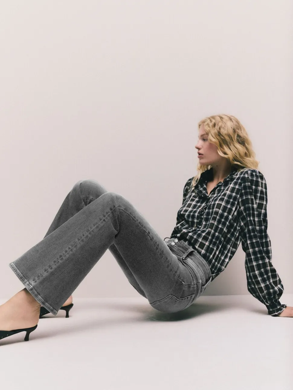 Grijs - High Rise Stretch Flare Jeans