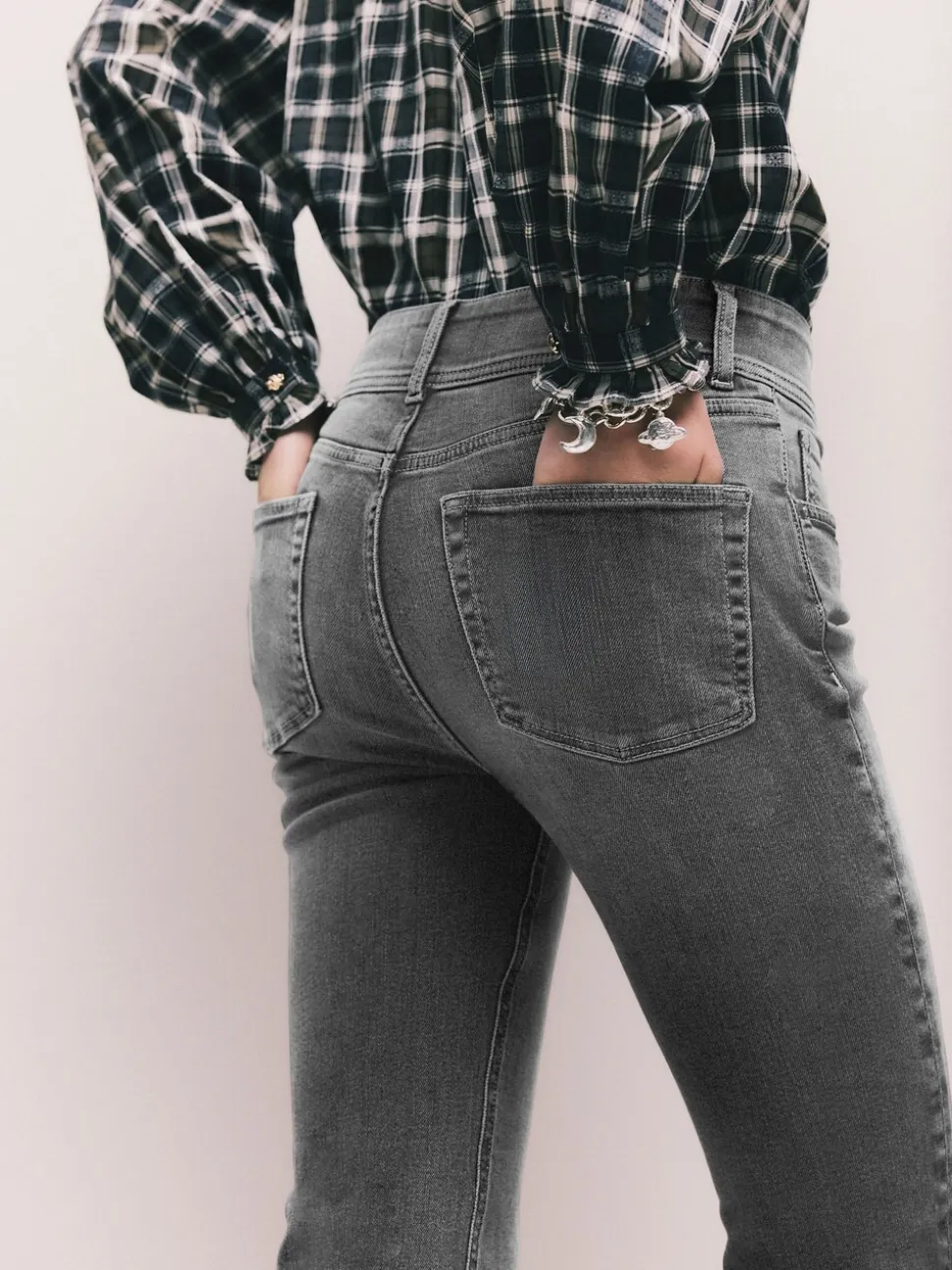 Grijs - High Rise Stretch Flare Jeans