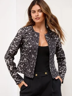 Grijs met dierenprint - Lipsy - Kraagloze korte blazer
