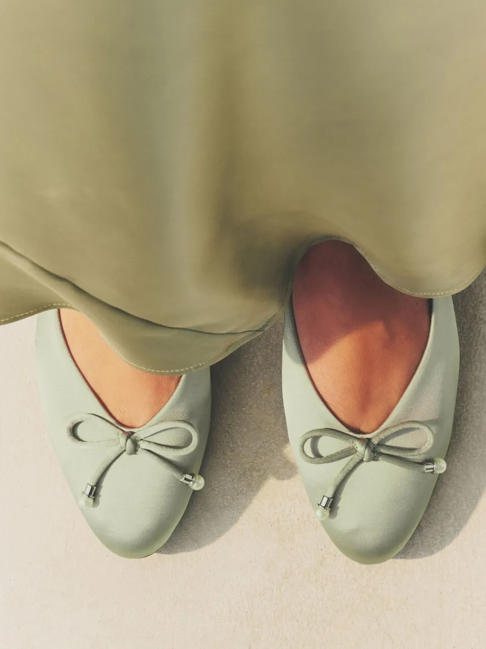 Grijs-groen - Ballerina's met pareleffect en strikdetail voor bruidsmeisjes
