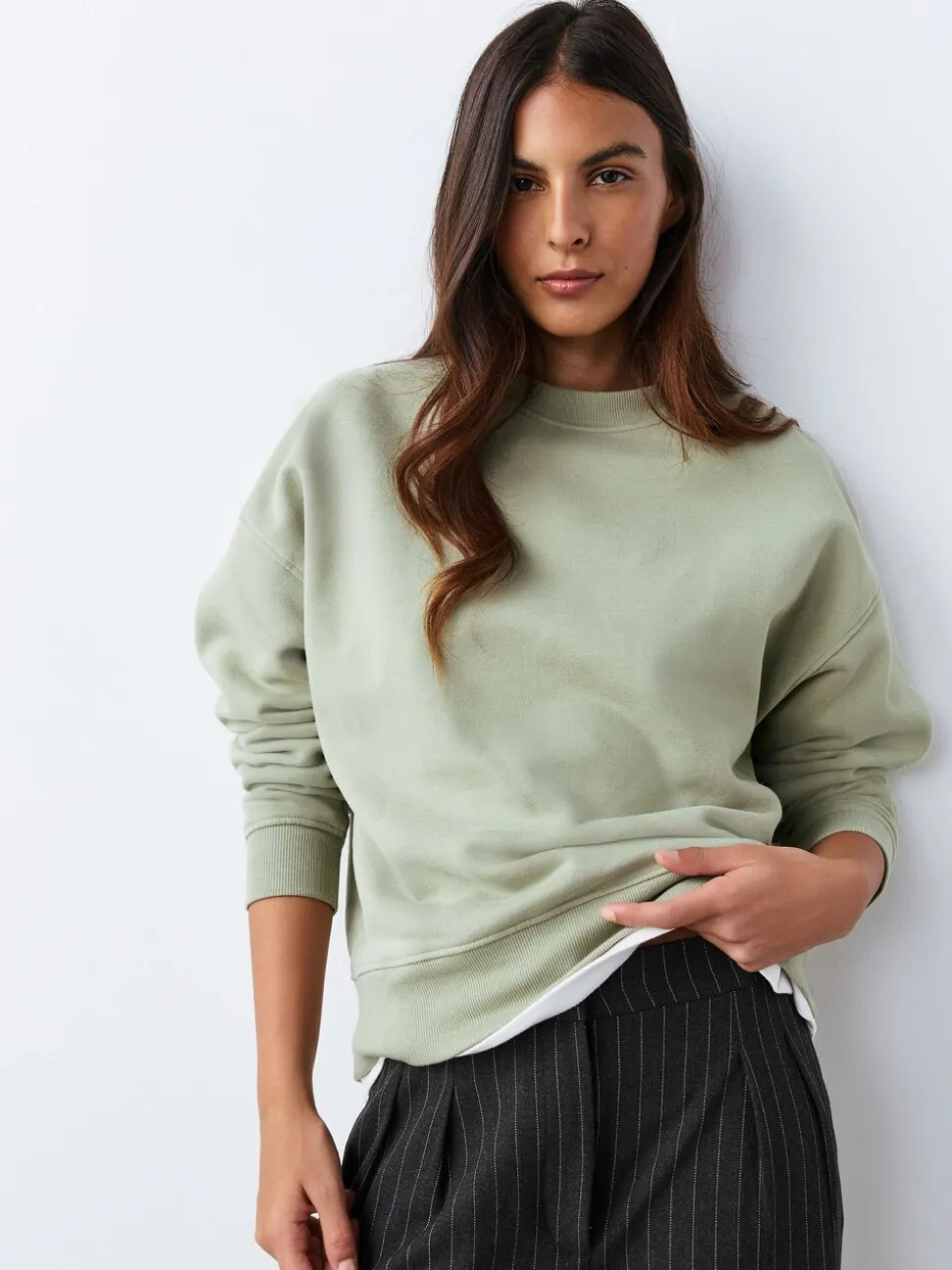 Grijs-groen - Supersoft Peached Essentials sweatshirt met ronde hals en naaddetail