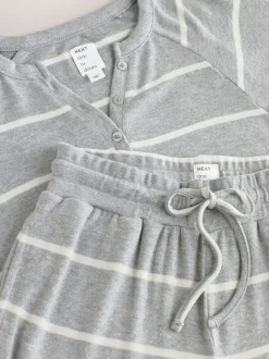 Grijze streep - Behaaglijke pyjama met lange mouwen