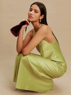 Groen - Bridesmaids Satin Halterneck Maxi Dress