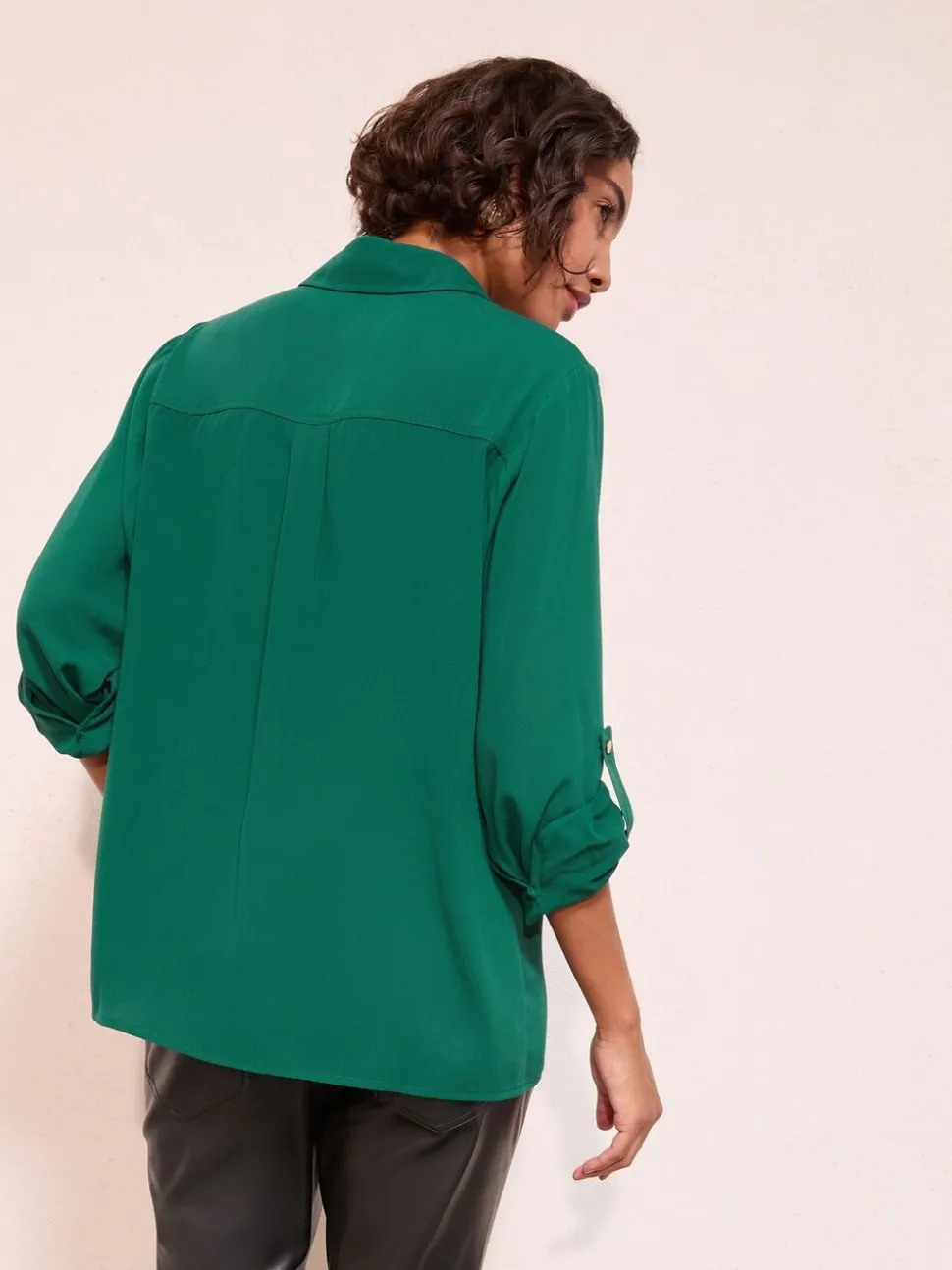 Groen - Friends Like These Tab Sleeve Utility Pocket Shirt