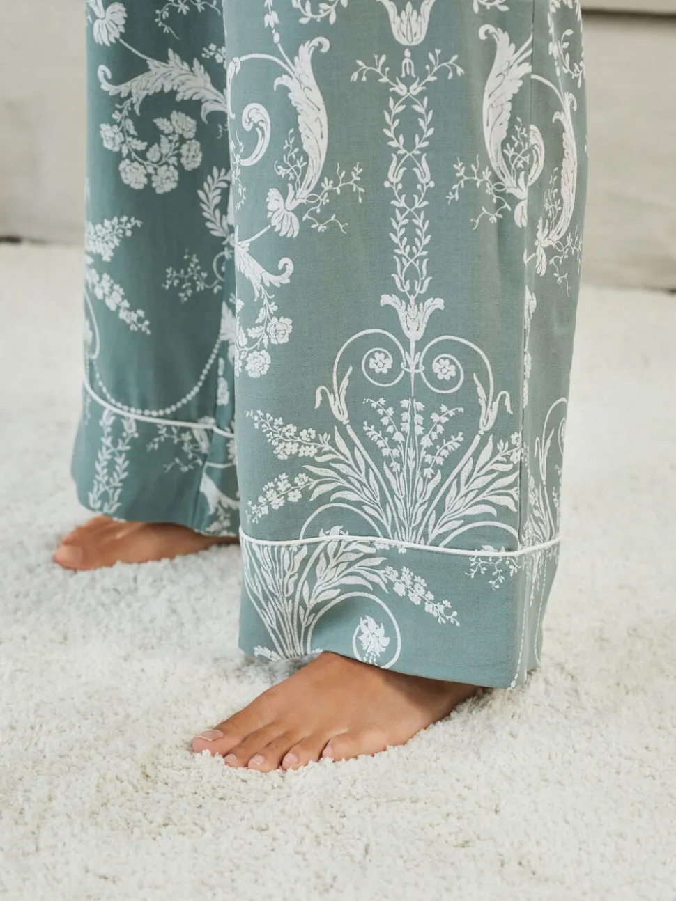 Groen - Laura Ashley Josette pyjama met knopen