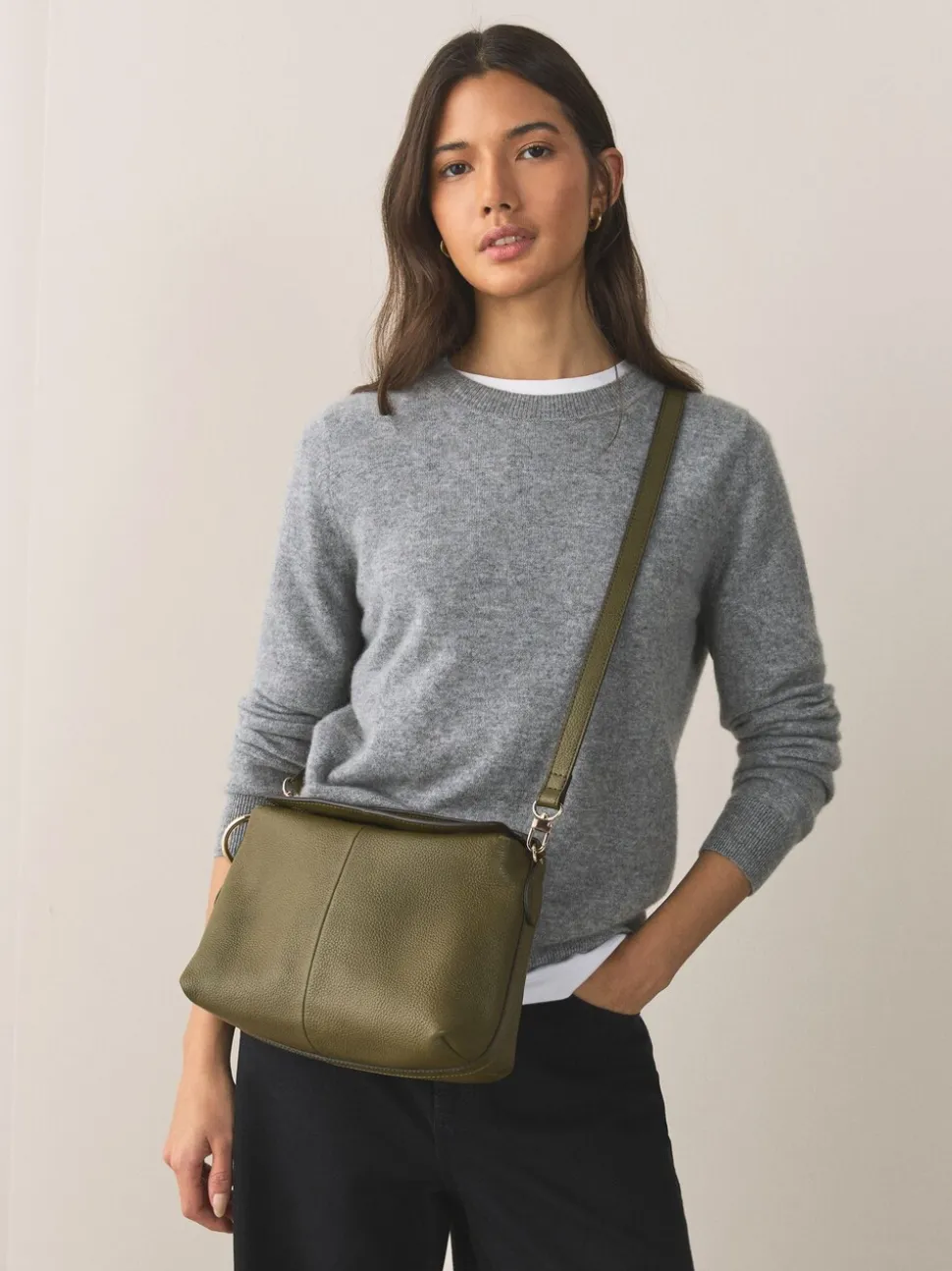 Groen - Leather Slouchy Cross-Body Bag