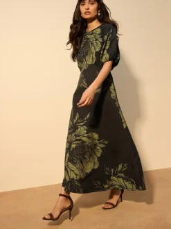 Groen bloemmotief - Midi-jurk met print en pofmouwen