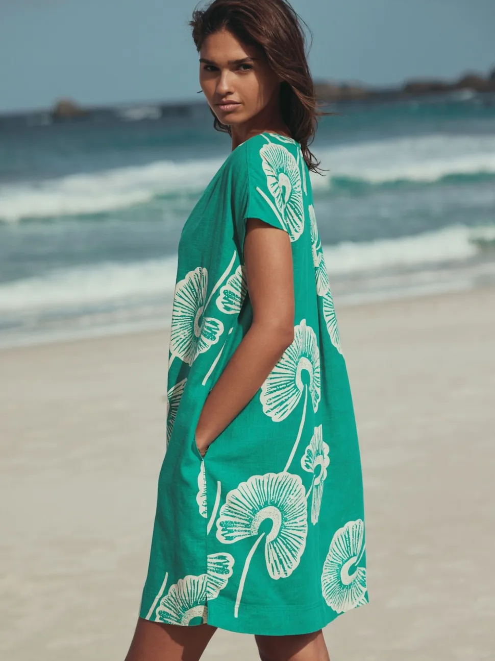 Groen bloemmotief - Mini Short Sleeve V-Neck Kaftan Dress with Linen