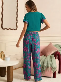 Groen en roze met bloemenprint - Love & Roses Short Sleeve Printed Bottom Jersey Pyjamas Set