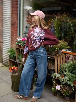 Here for the T Floral Vase Graphic Oversized Crew Neck Sweatshirt