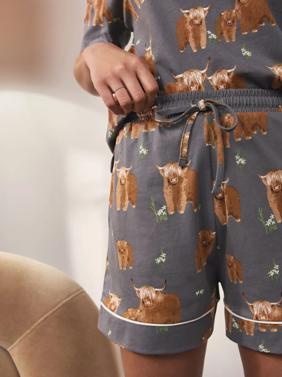 Houtskoolgrijze Hamish The Highland Cow - Set van 100% katoenen shortpyjama