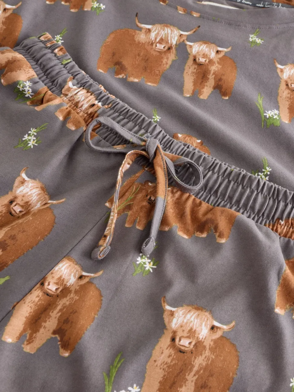Houtskoolgrijze Hamish The Highland Cow - Set van 100% katoenen shortpyjama