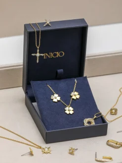 Inicio Cubic Zirconia Clover Set Gift Box