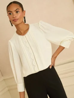 Ivoor - Love & Roses 3/4 Sleeve Scallop Detail Blouse