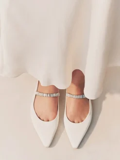 Ivoor - Mary Jane bruidsschoenen met hielbandje en puntige neus voor bruiloft