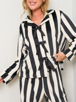 Jim Jam the Label Bow Traditional Black Pyjamas Set