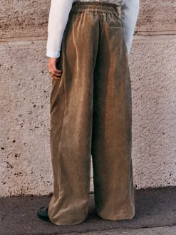 Kakigroen - Corduroy broek met wijde pijpen