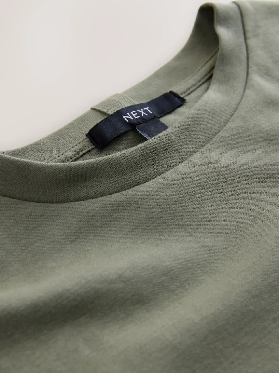Kakigroen - Dik T-shirt met ronde hals en korte mouwen