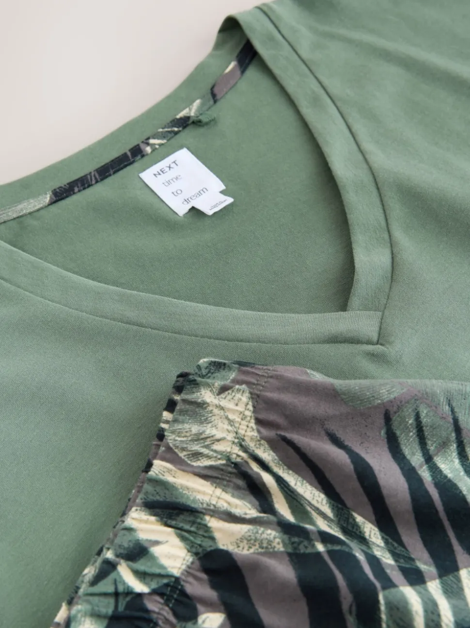 Kakigroen met palmprint - Pyjama met short