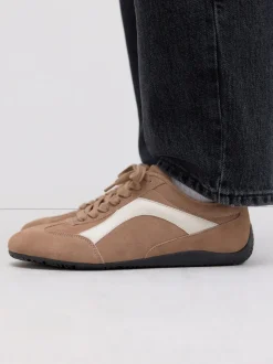 Kameelkleurig suède - Forever Comfort® Leather Slimsole Lace-Up Trainers