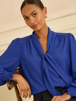 Kobaltblauw - Love & Roses blouse met lange mouwen en striksluiting