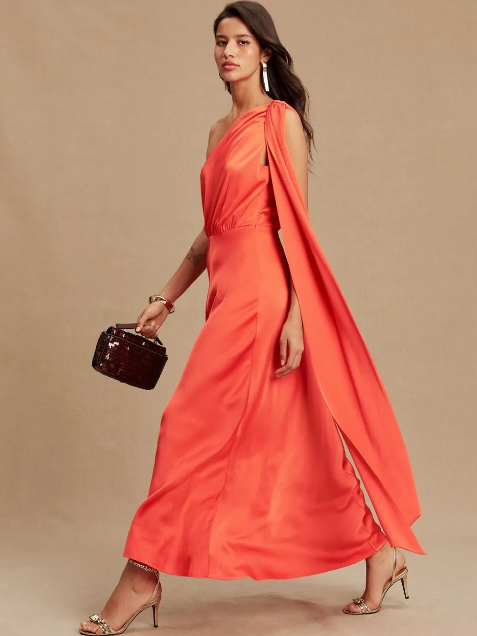 Koraalroze - Textured Satin Scarf Neck Midi Dress