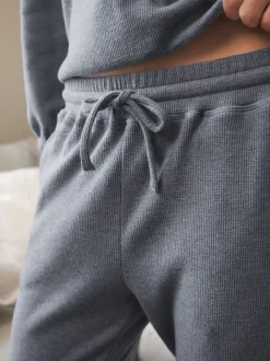 Leisteen grijs - Gezellige pyjama met wafeldessin en lange mouwen