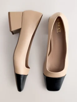 Licht beige - Forever Comfort® Toe Cap Low Block Court Heels
