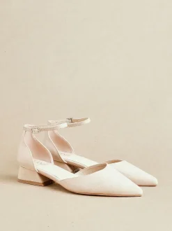 Licht beige - Linzi Dolly pumps met lage blokhak en wijde pasvorm
