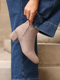Licht beige - Linzi Manor Low Block Heeled Ankle Boots