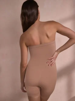 Licht beige - Naadloze bandeau dijenverzachter met stevige buikcorrectie