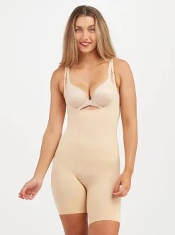 Licht beige - SPANXsculpt™ Naadloze Power bodysuit met open buste tot halverwege de dij