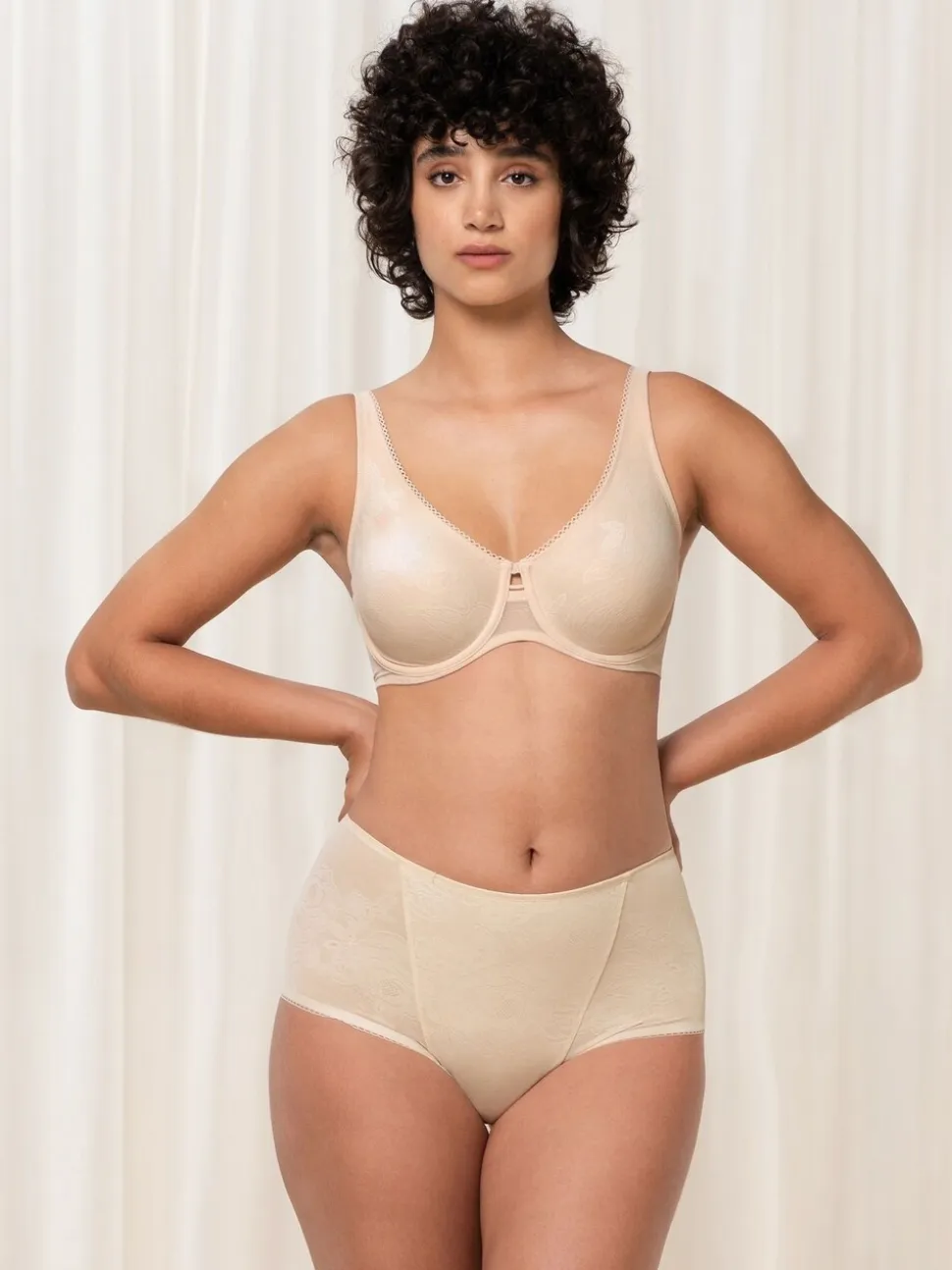 Licht beige - Triumph Wild Sensation minimiser-beha