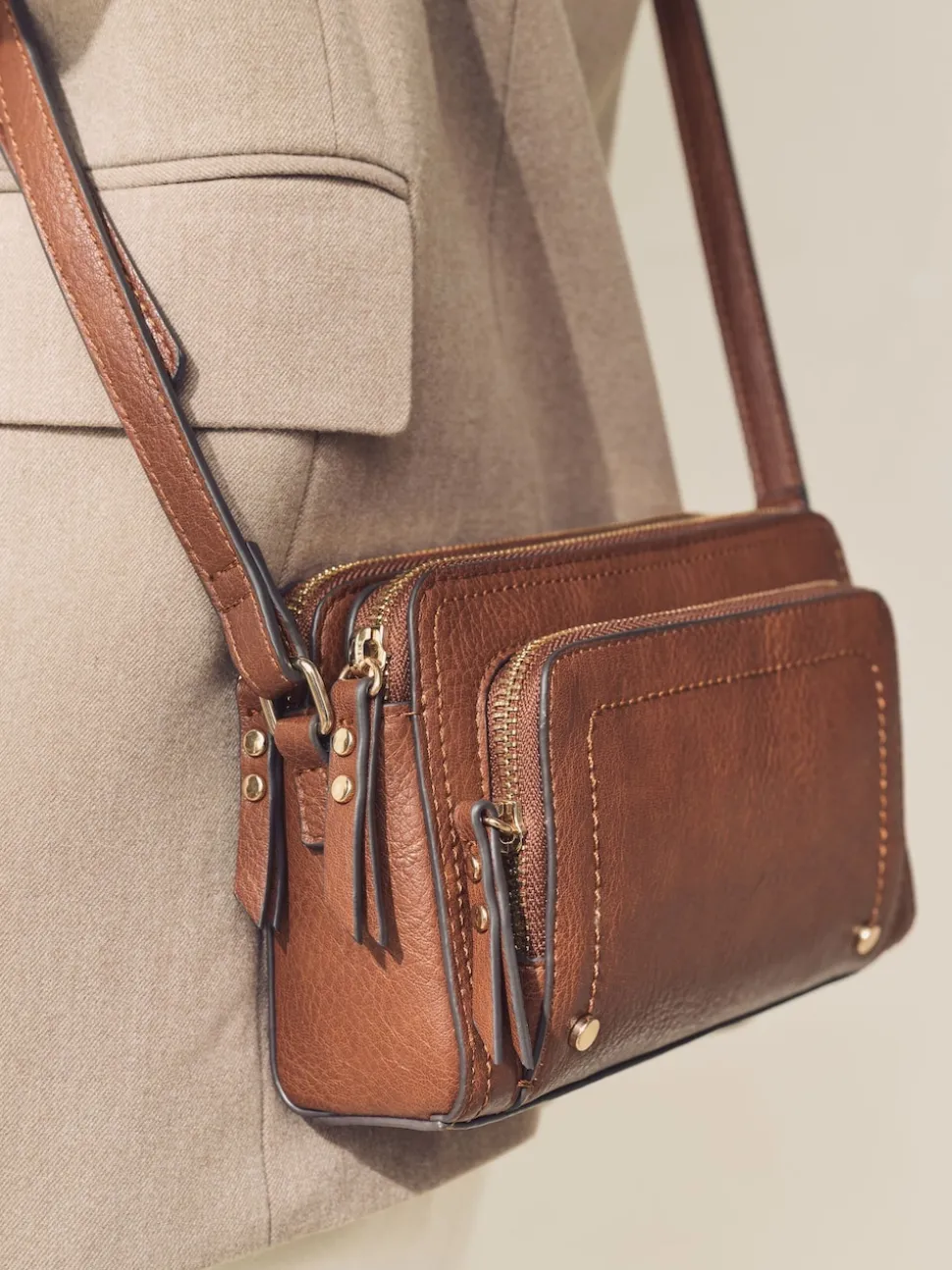Lichtbruin - Crossbodytas met dubbele rits