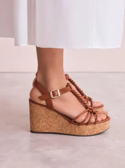 Lichtbruin - Forever Comfort® - Gevlochten sandalen met bandjes en sleehak