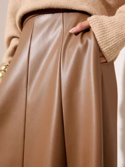 Lichtbruin - Friends Like These Faux Leather Midi Skirt