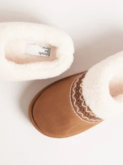 Lichtbruin - Friends Like These Faux Fur Cuff Embroidered Tape Nightwear Mule Slippers