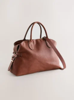 Lichtbruin - Grote shopper met bedeltjes